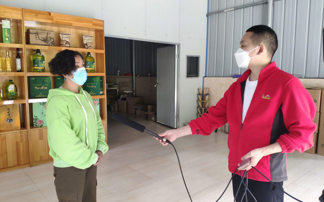 2020年4月13日采訪照片